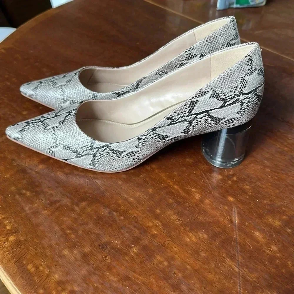 New Kelly & Kate Clear Smoke Heel Snake Print Pumps 9